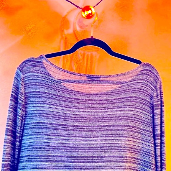 ⭐️J.JILL WEAREVER Collection Lightweight Tunic Shirt, Sz. L, Classy 💙🌻 - Picture 3 of 10